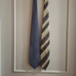 Pronto Uomo 100% Silk Tie Bundle (2): Brown Medallion & Black Check Geometric